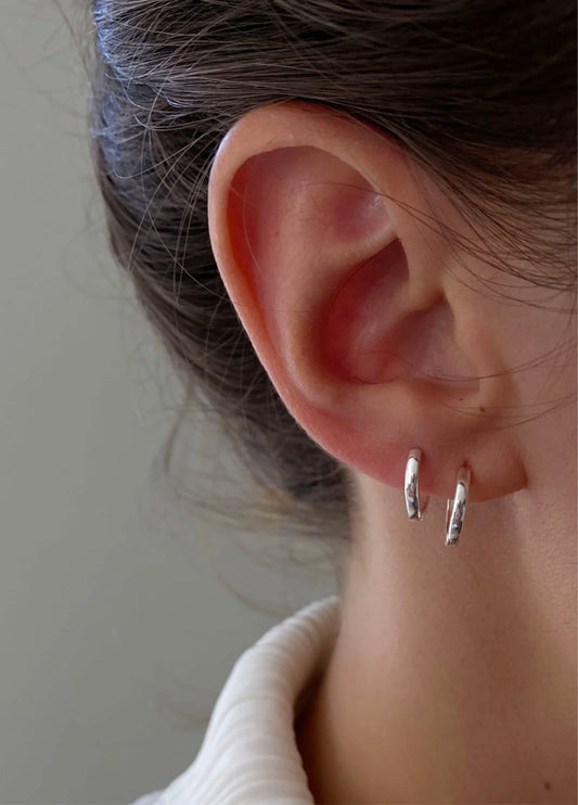 10mm Basic Huggies Silver