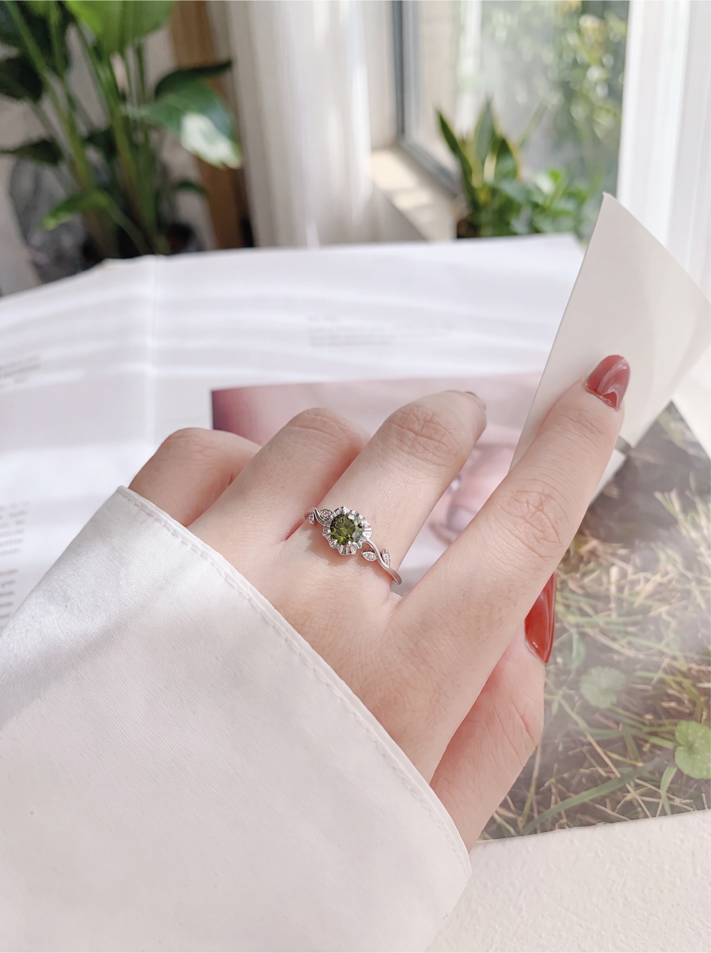 Green Mossanite Flower Ring