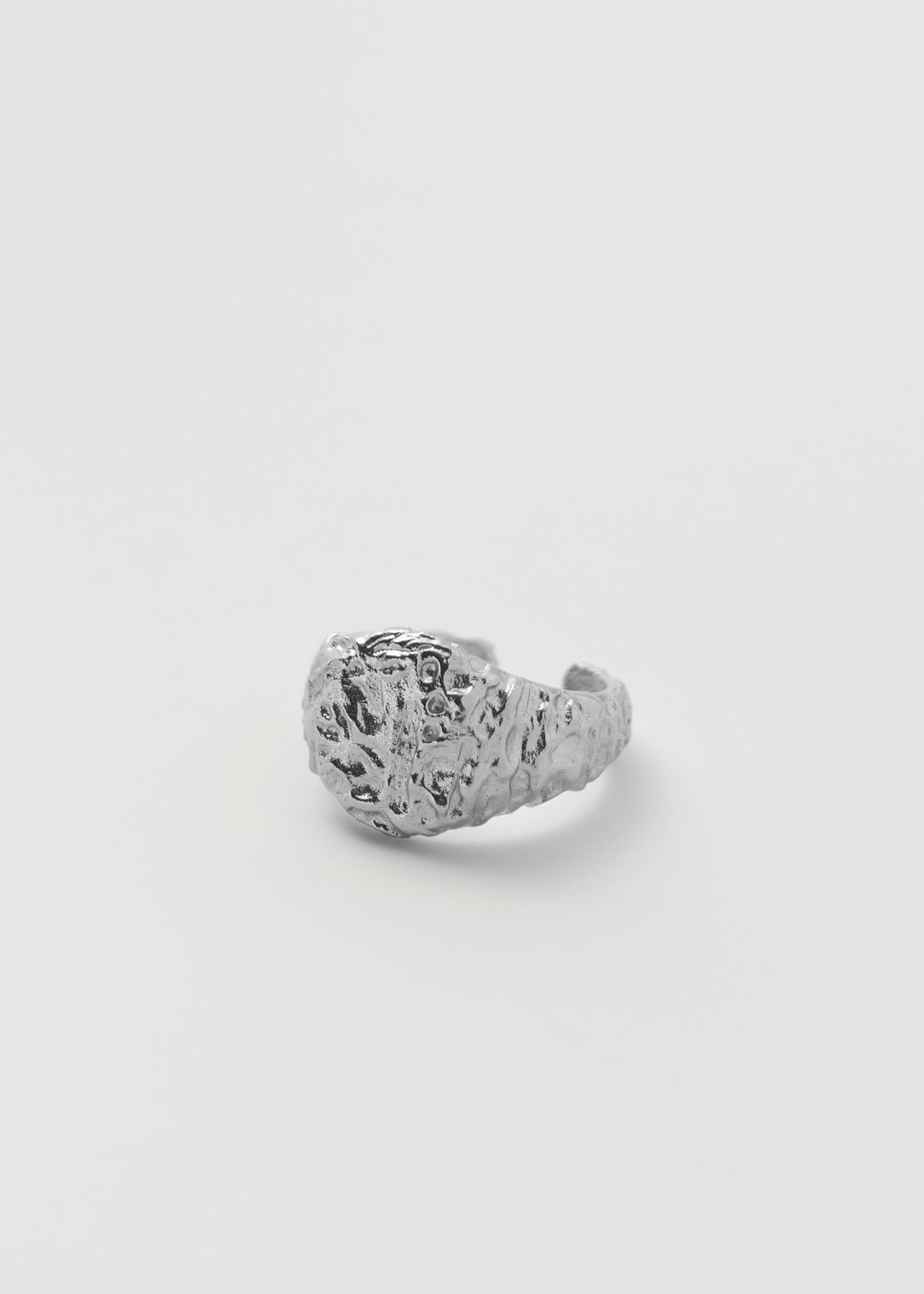 Shattered Signet Ring Silver