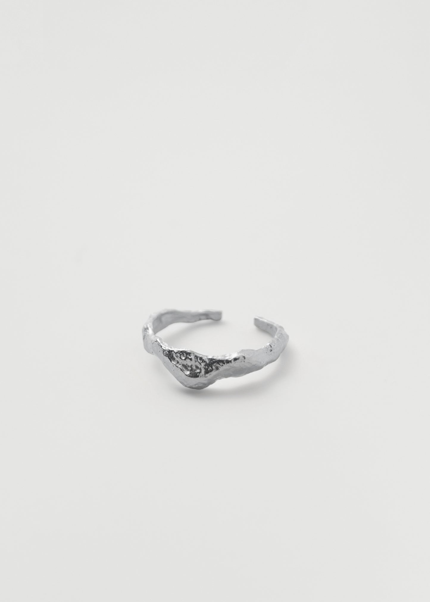 Thin Irregular Ring Silver