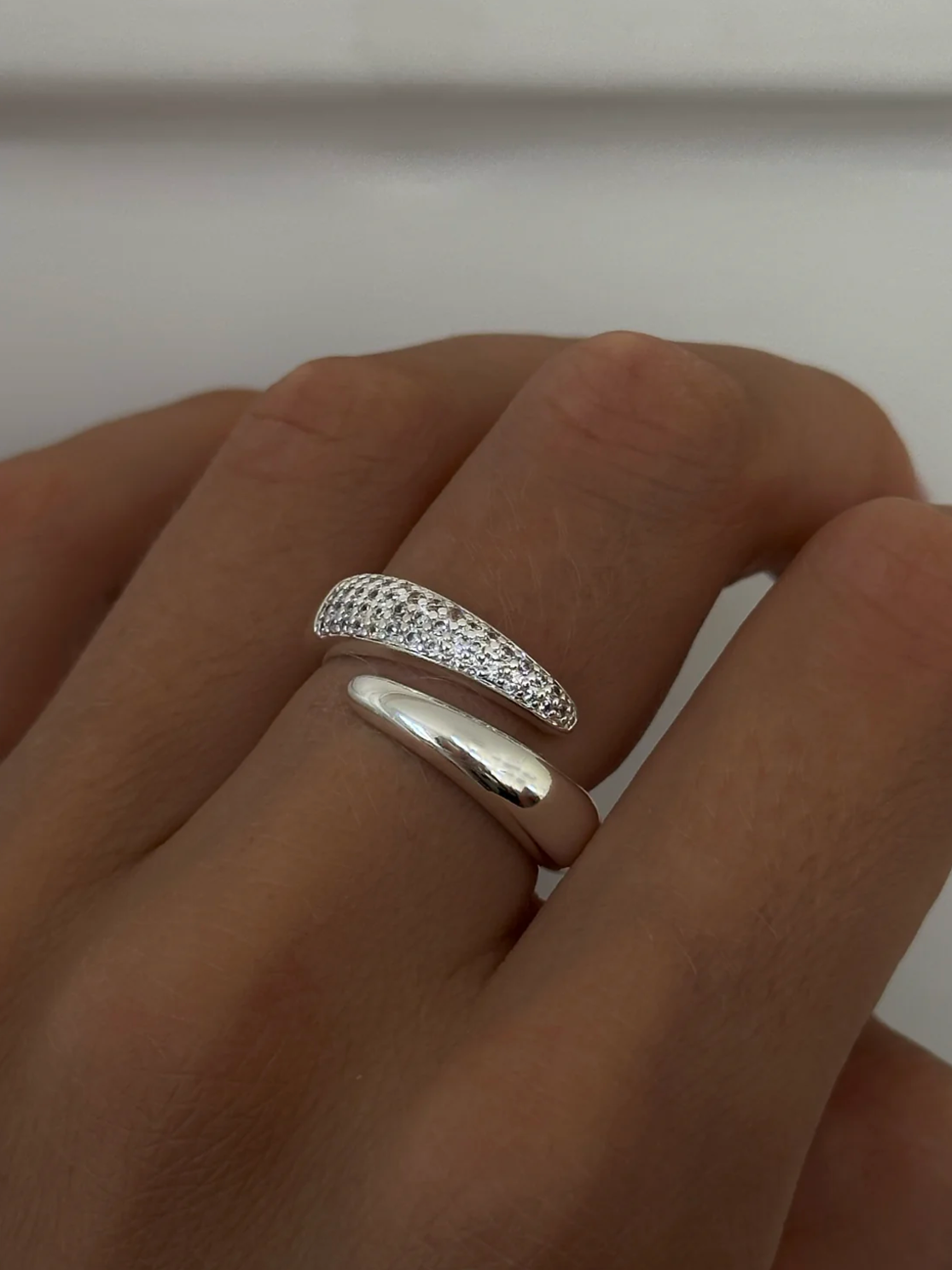 Adjustable Duo Zirconia Ring Silver