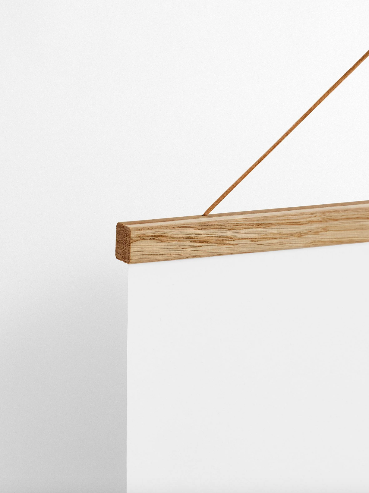Oak Poster Hanger