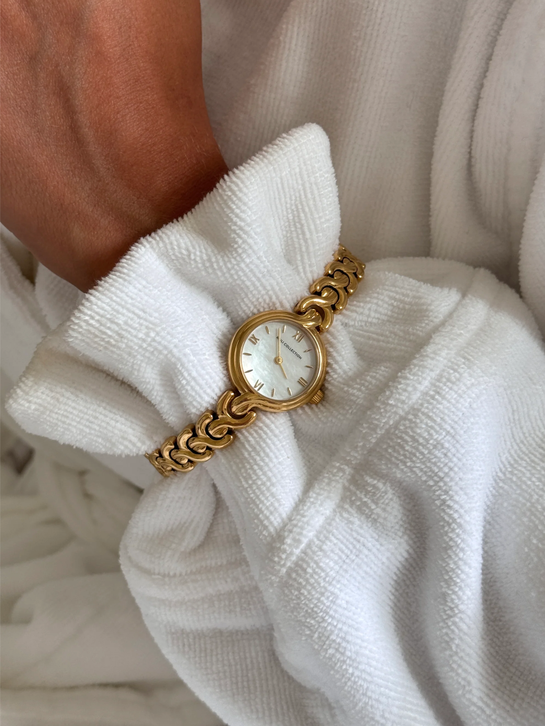 Reverie Watch Gold