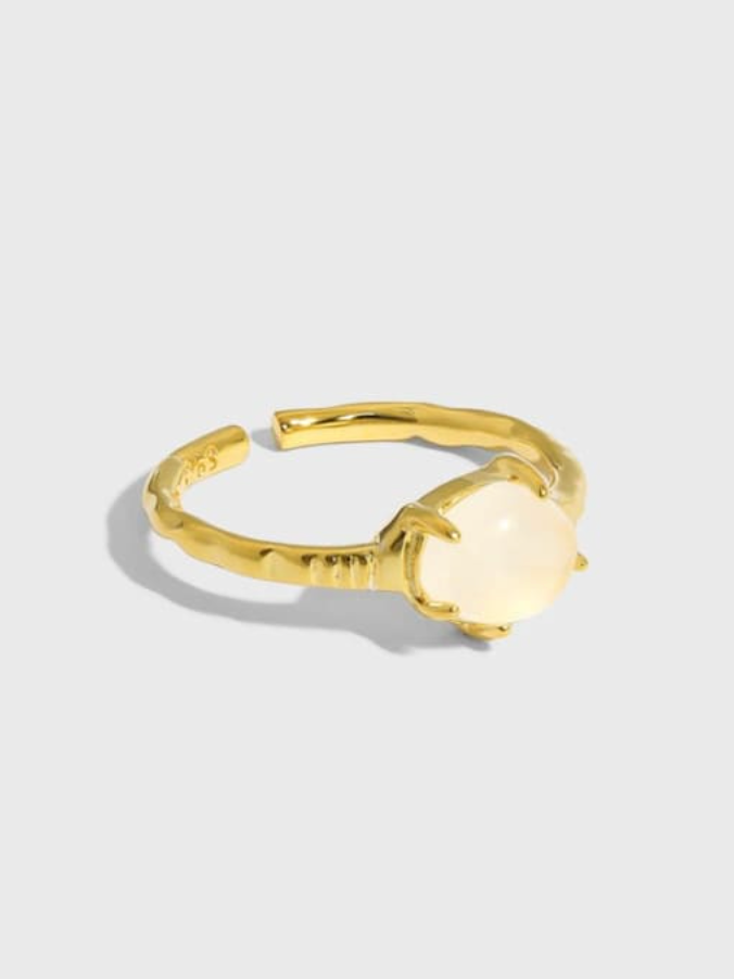 White Claw Ring