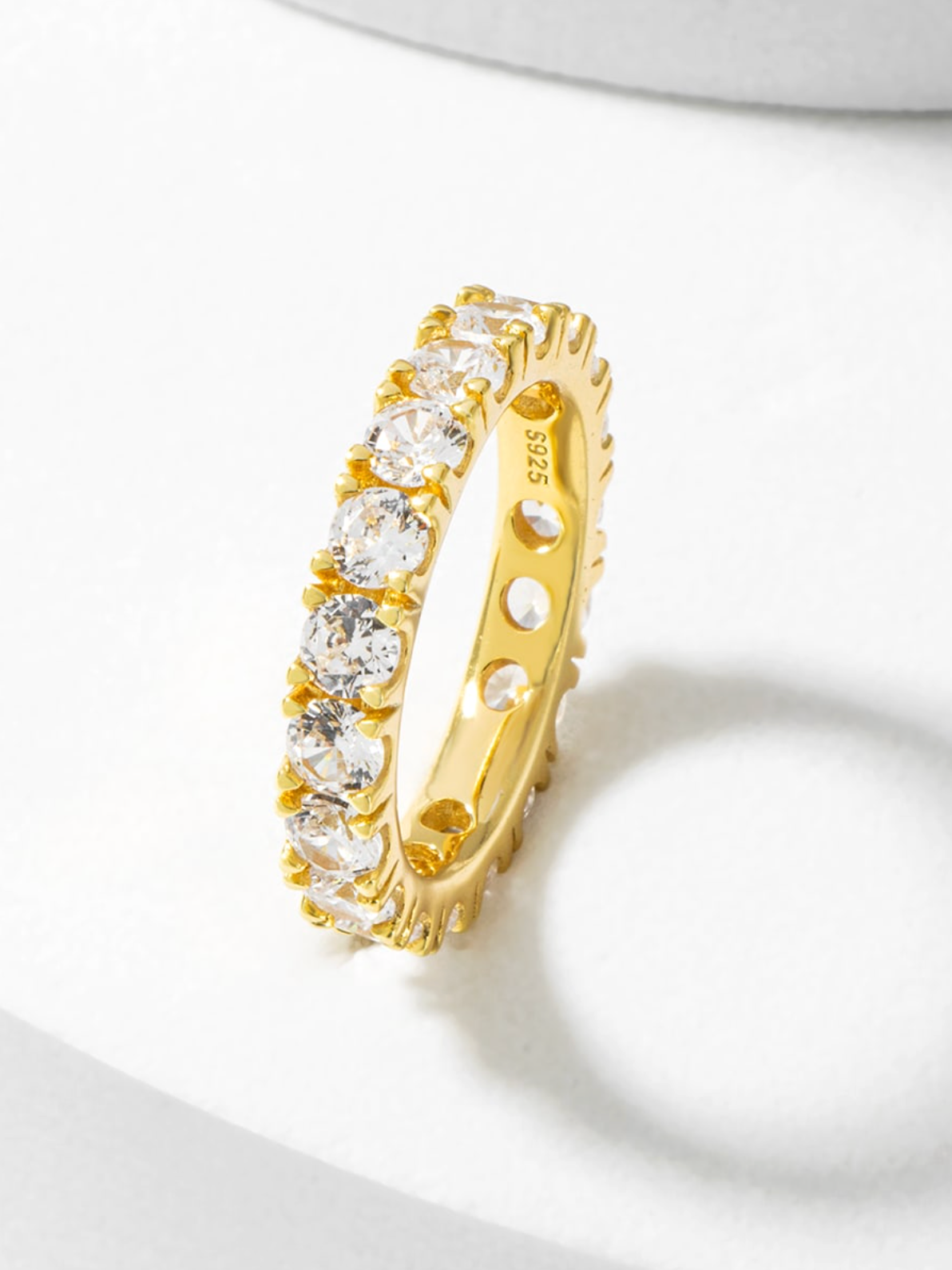 Bold Zirconia Ring Gold