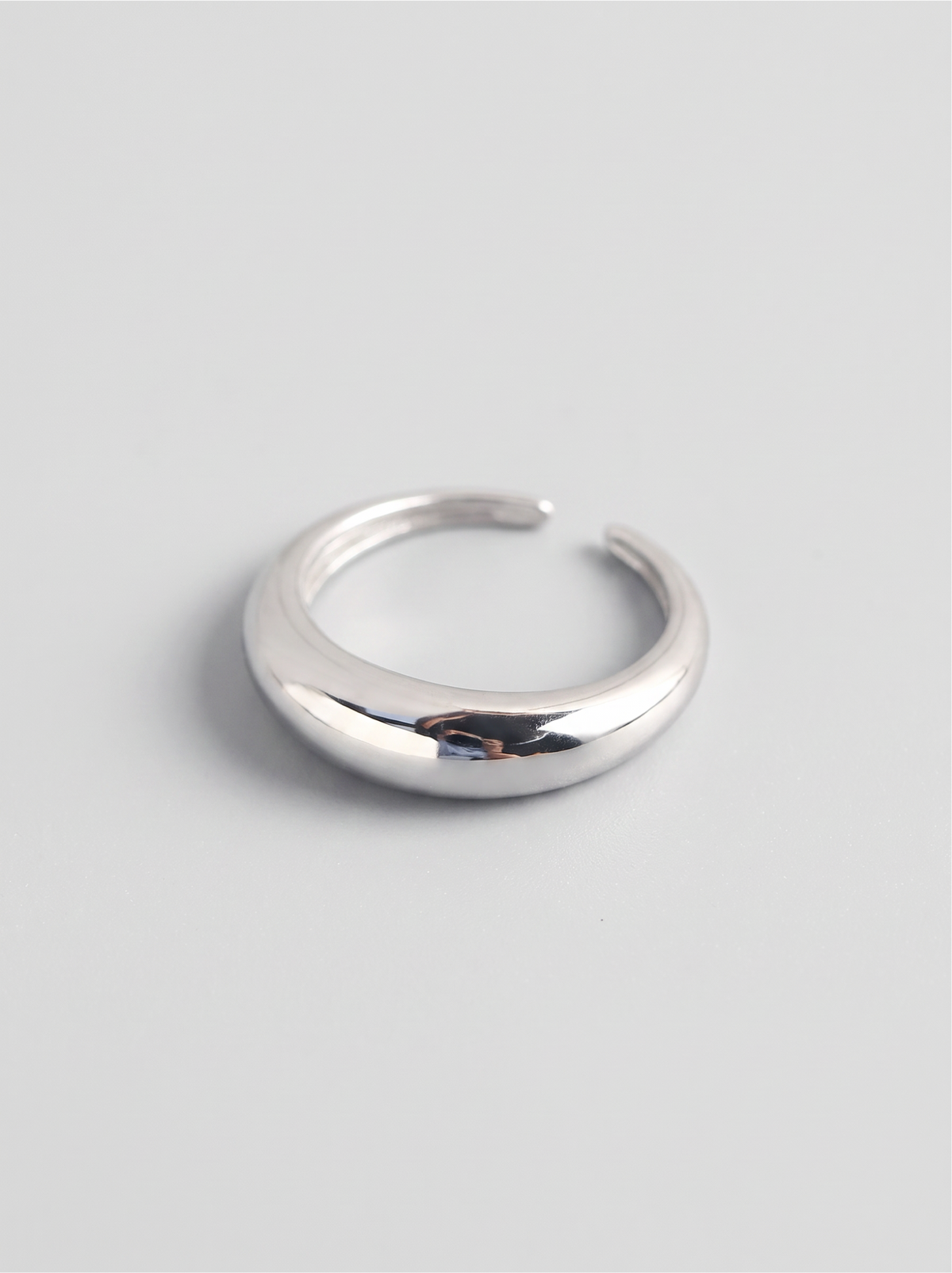 Sleek Dome Ring Silver