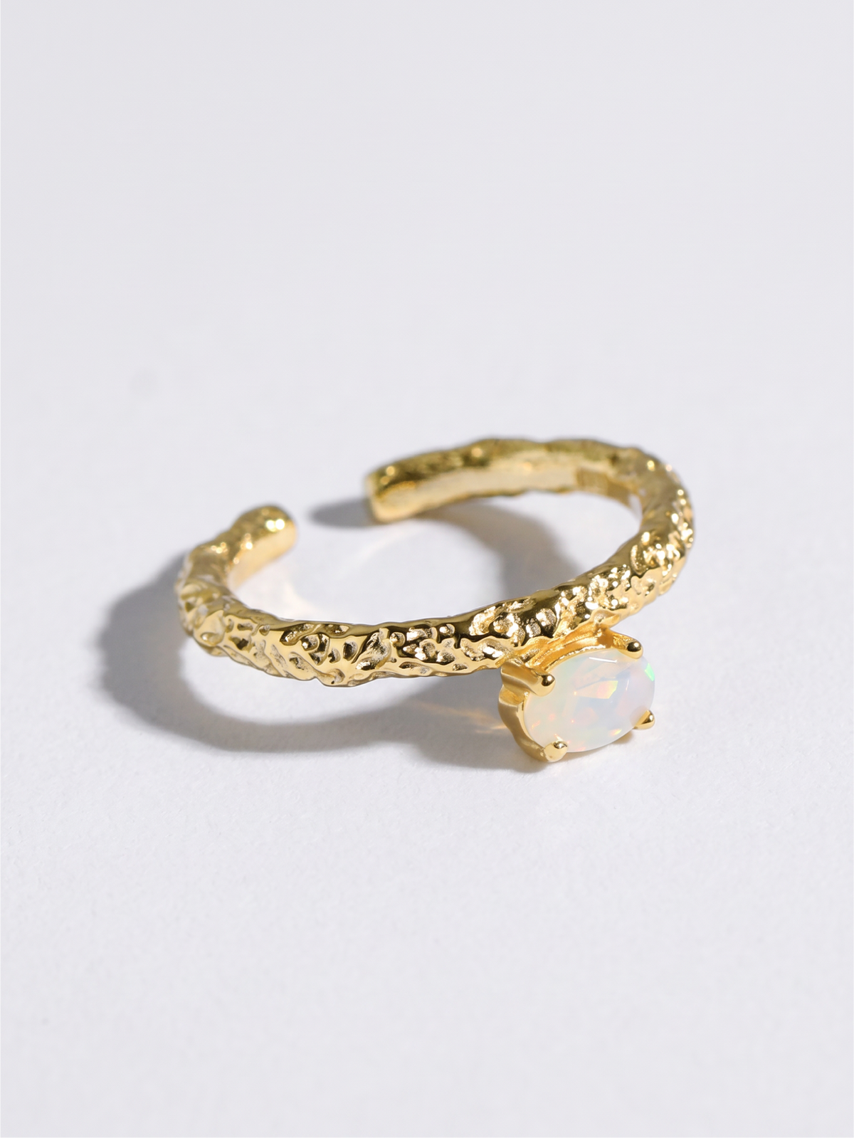 Textured Zirconia Ring Silver
