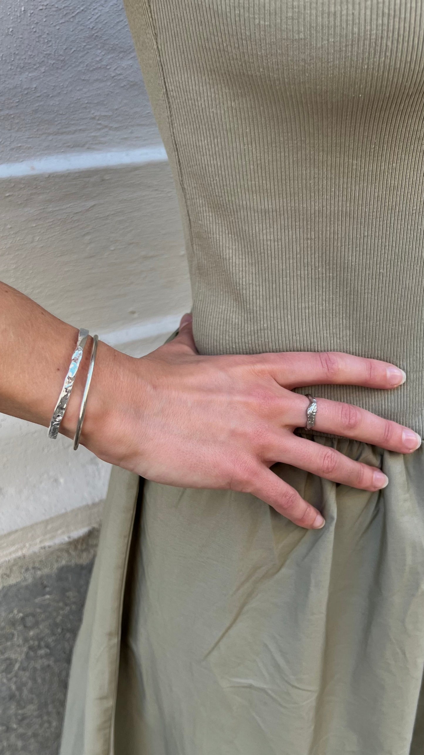 Silver Bangle Halo Bracelet