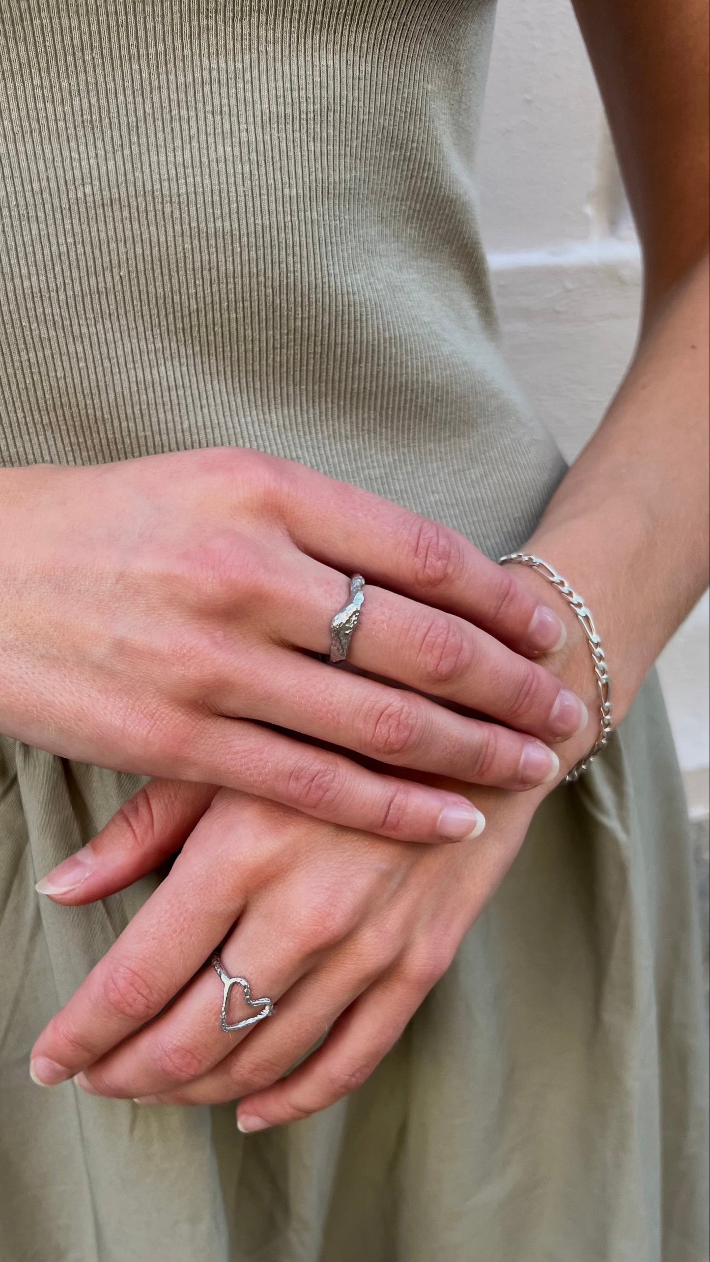 Thin Irregular Ring Silver
