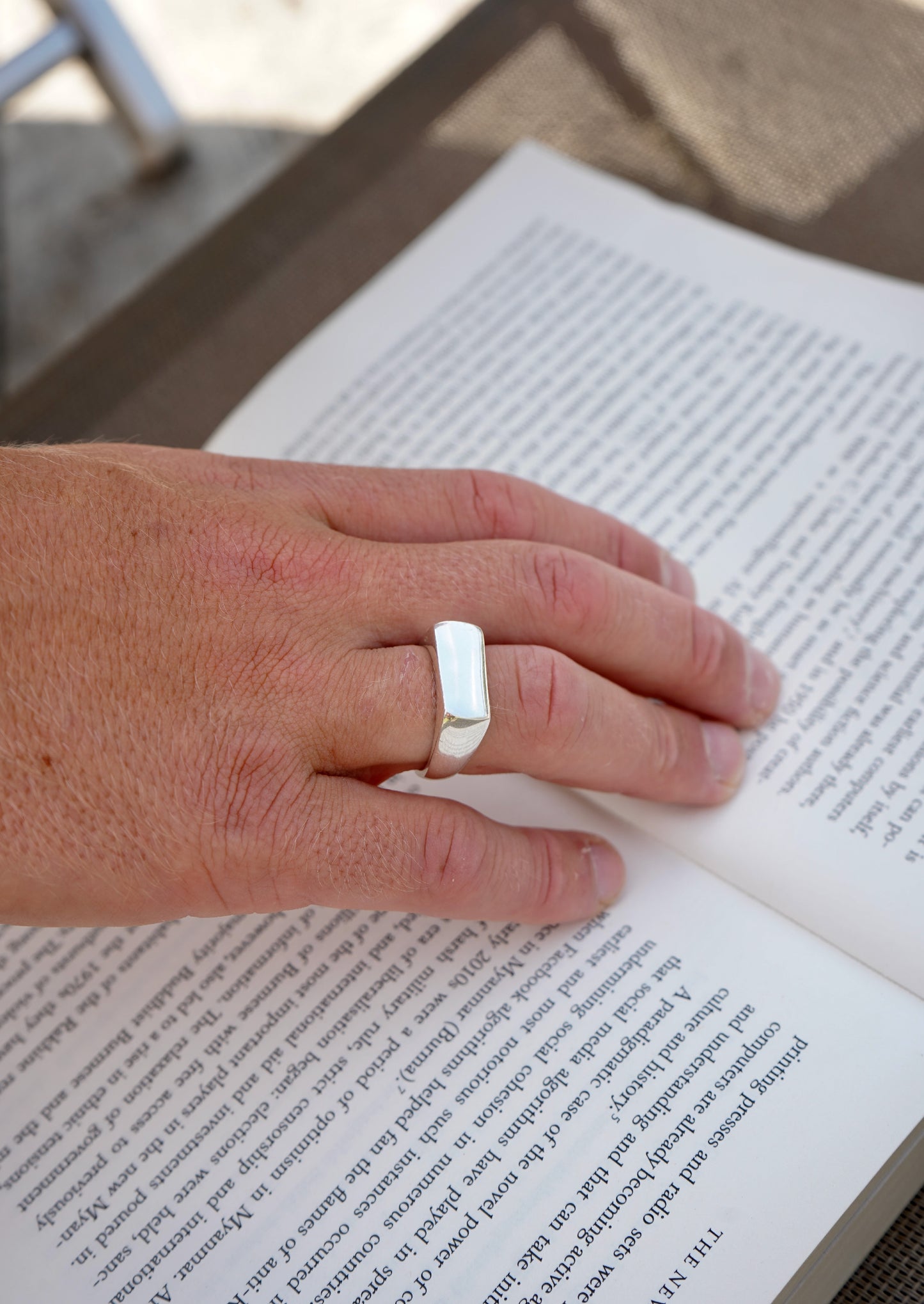 Sleek Signet Ring Silver