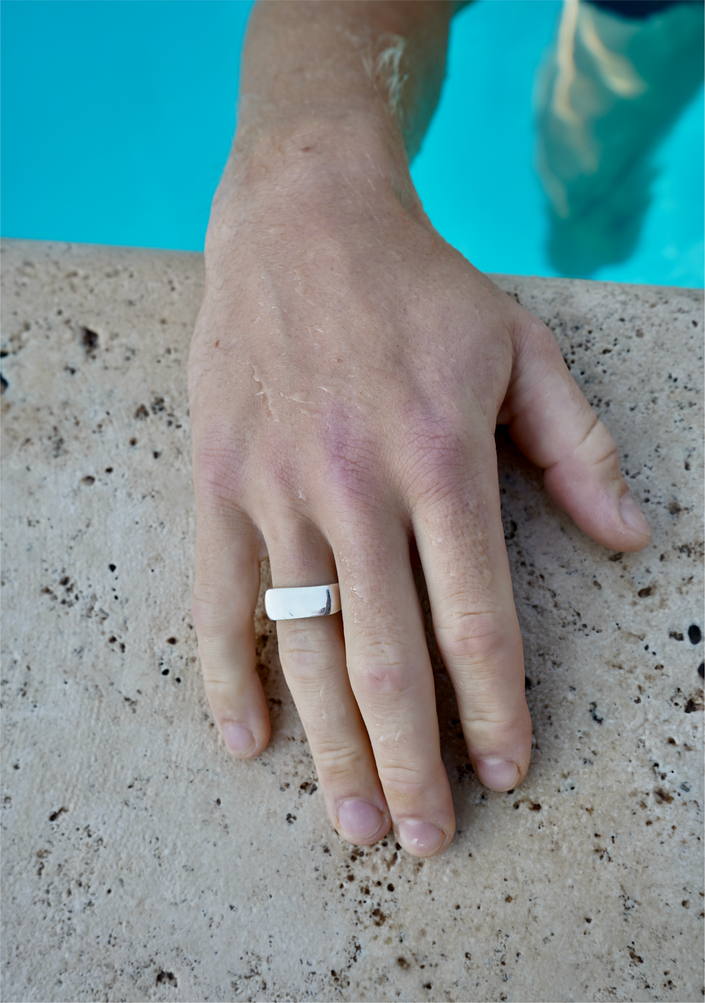 Sleek Signet Ring Silver