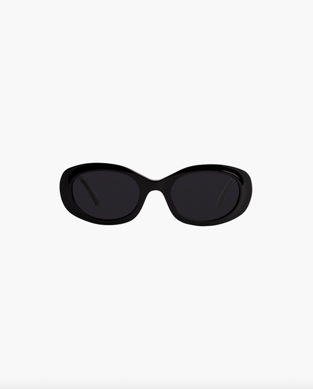 Get ready to turn heads with our Carpi Black sunglasses by Corlin Eyewear. These sunglasses feature UV protection 400 and scratch-resistant CR39 lenses, perfect for any outdoor activity.