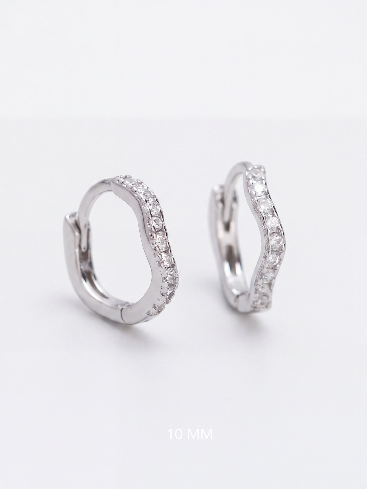 Wavy Zirconia Huggies