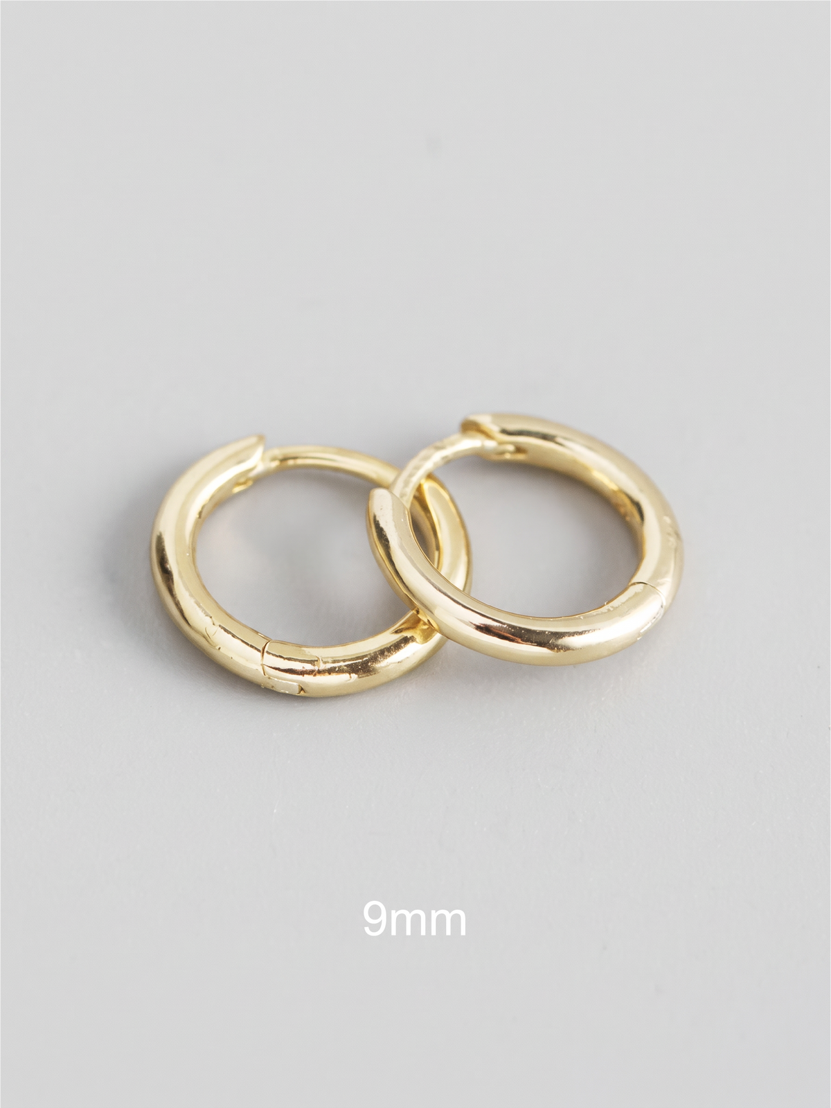 Round Huggies Gold