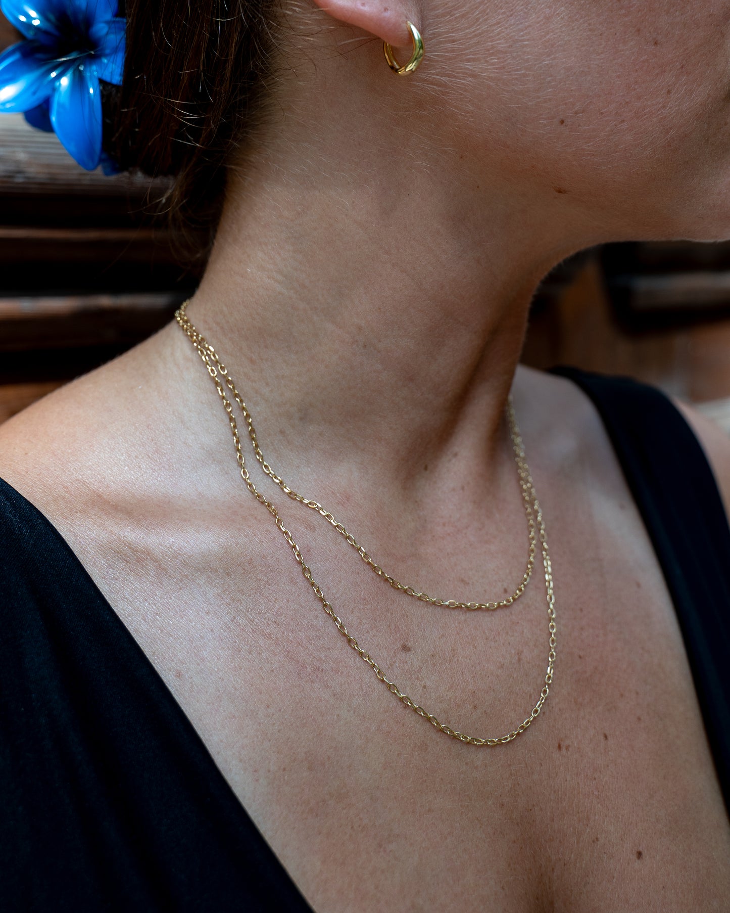 Thin Anchor Necklace Gold