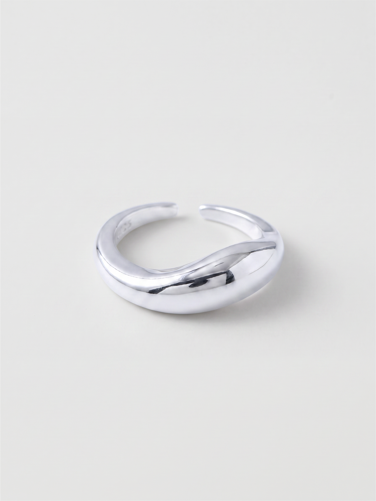 Clean Adjustable Ring