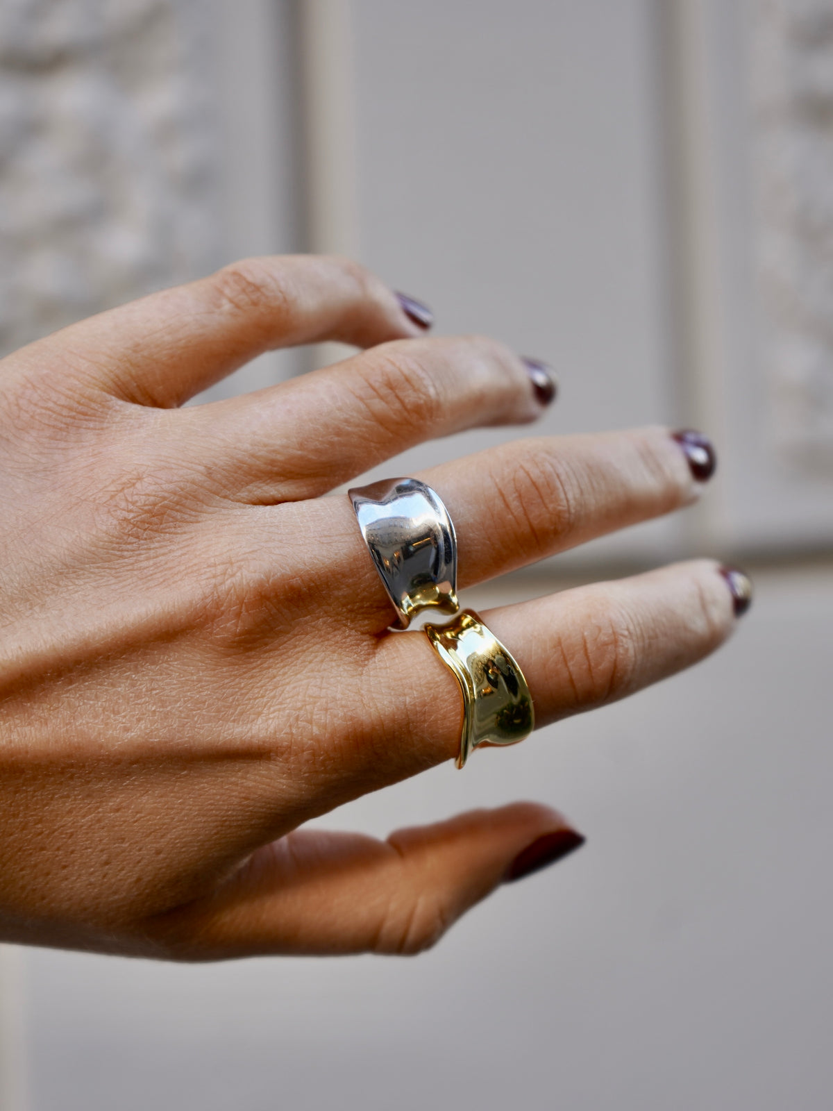 Daka Bold Band Ring