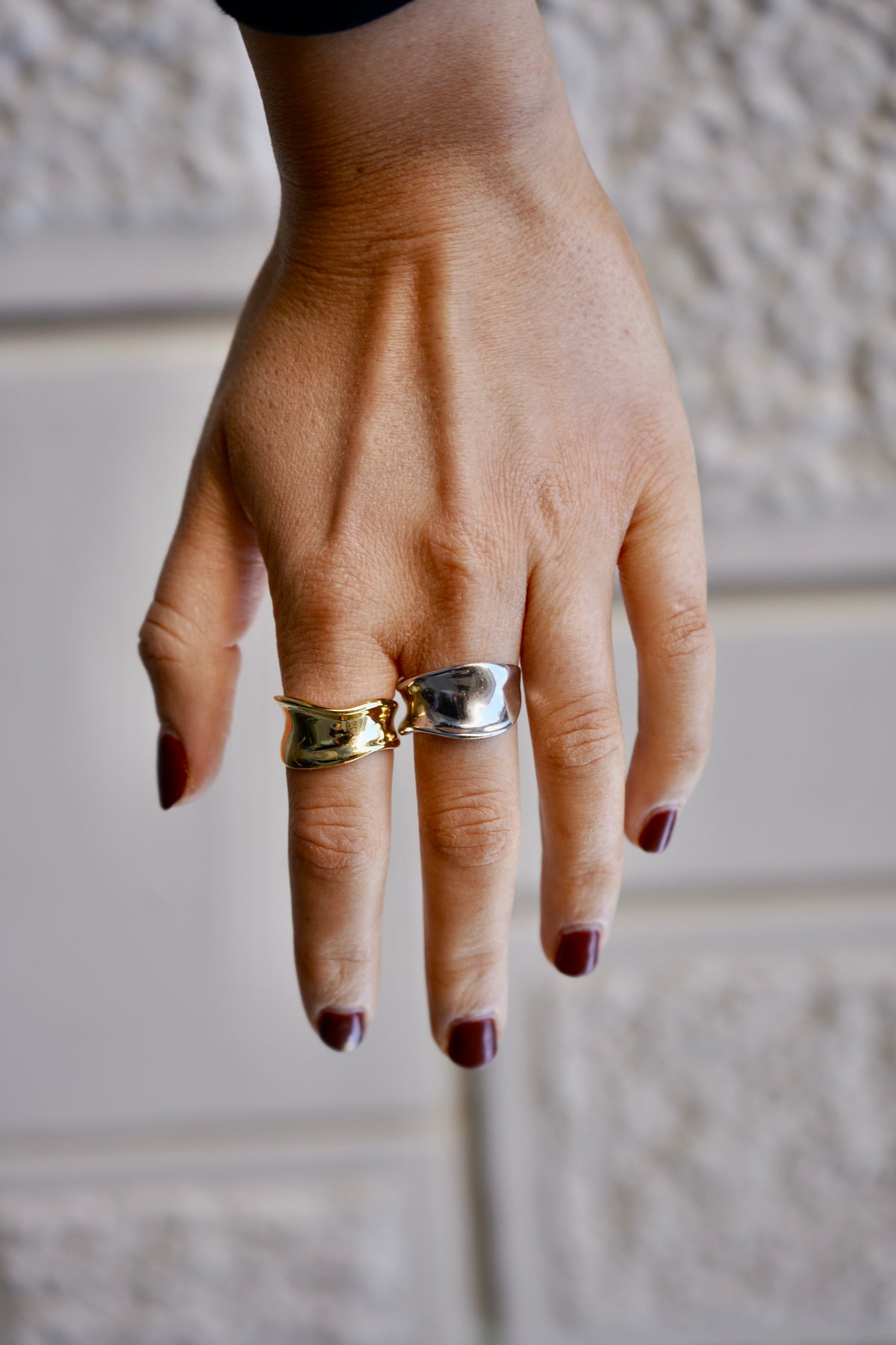 Daka Bold Band Ring