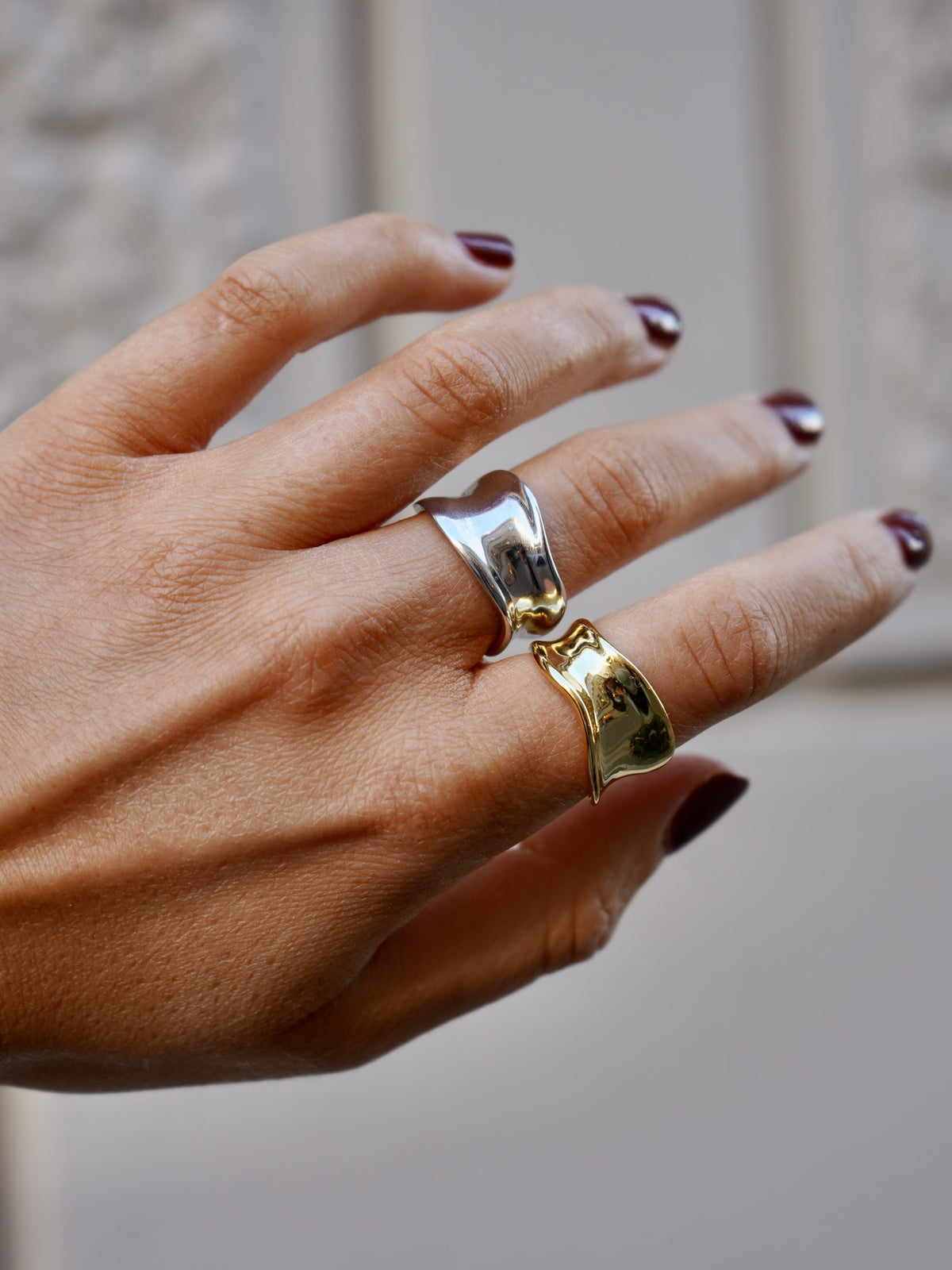 Daka Bold Band Ring
