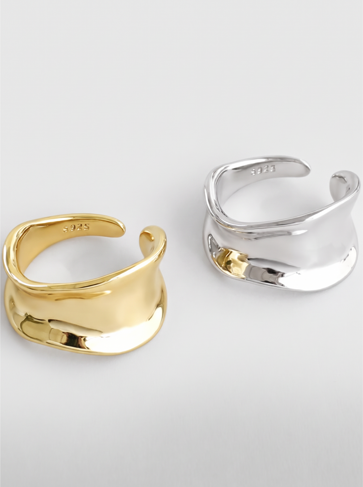 Daka Bold Band Ring