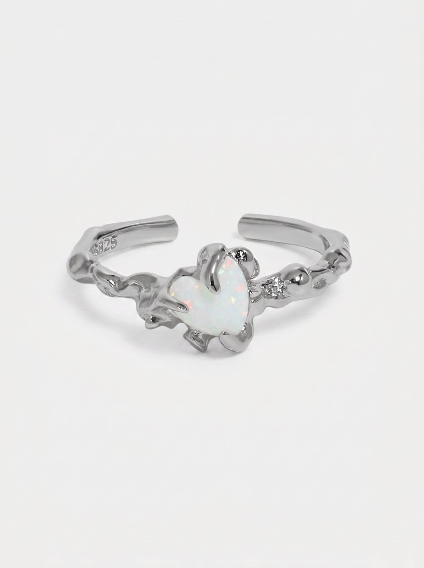 Goth Heart Ring