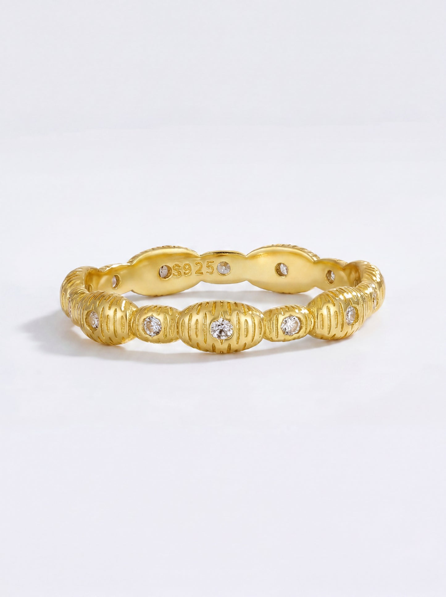 Irregular Eye Ring