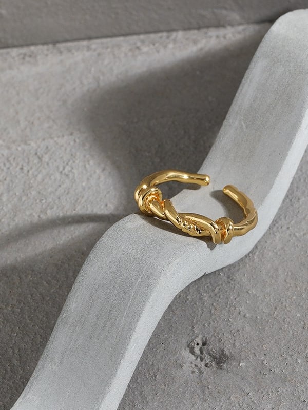 Knot Ring