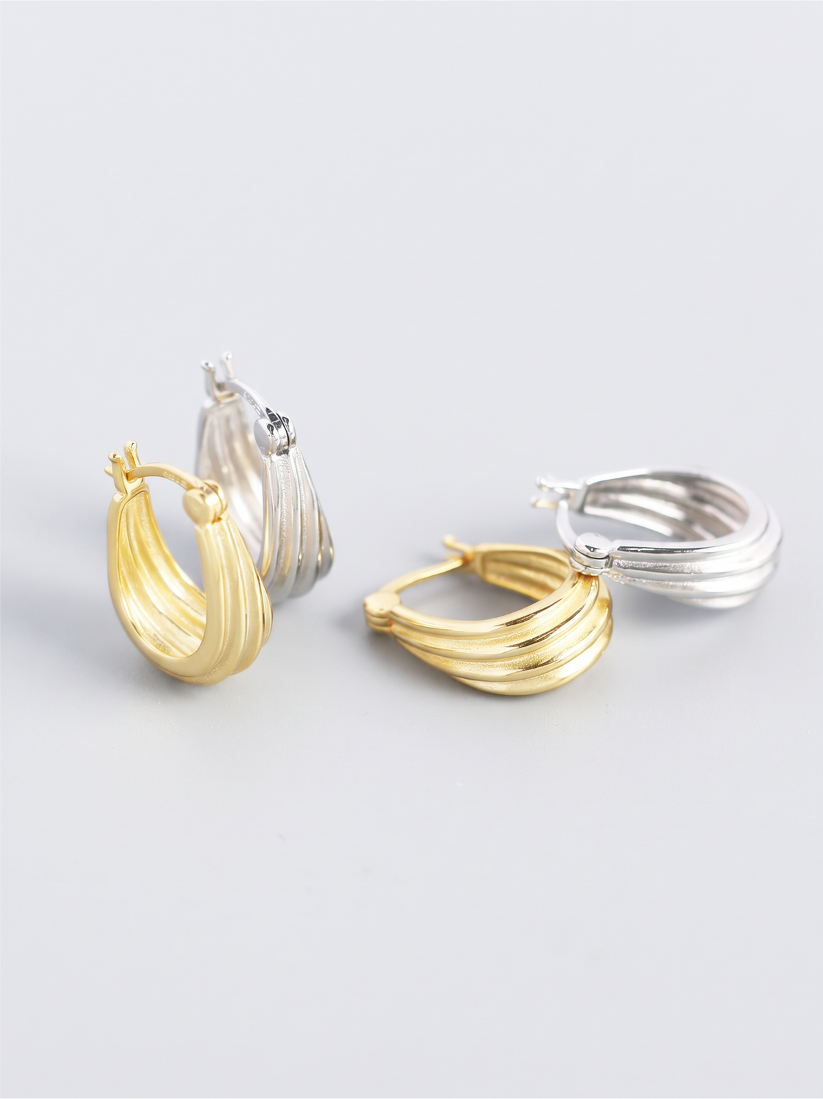 Mini Muse Earrings