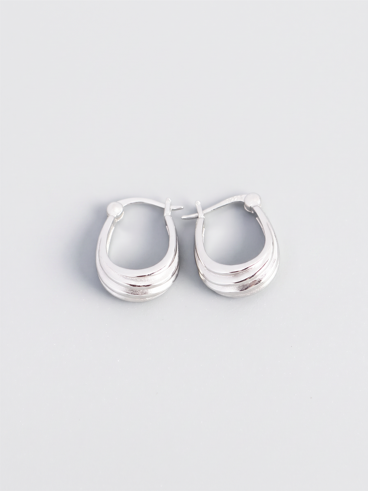Mini Muse Earrings