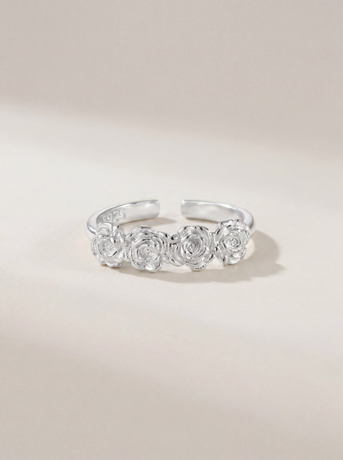 Quattro Flower Ring