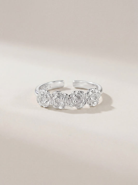 Quattro Flower Ring