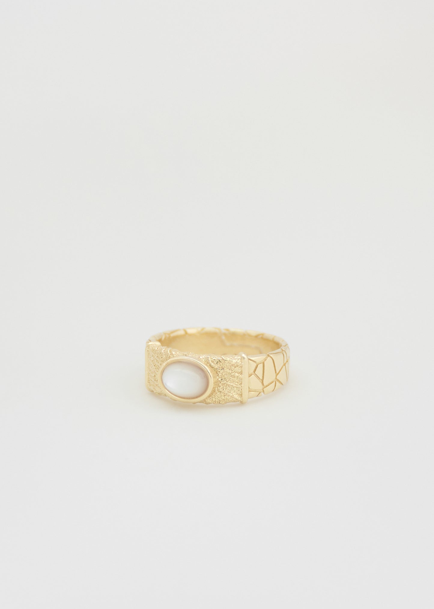 Gold White Pearl Ring