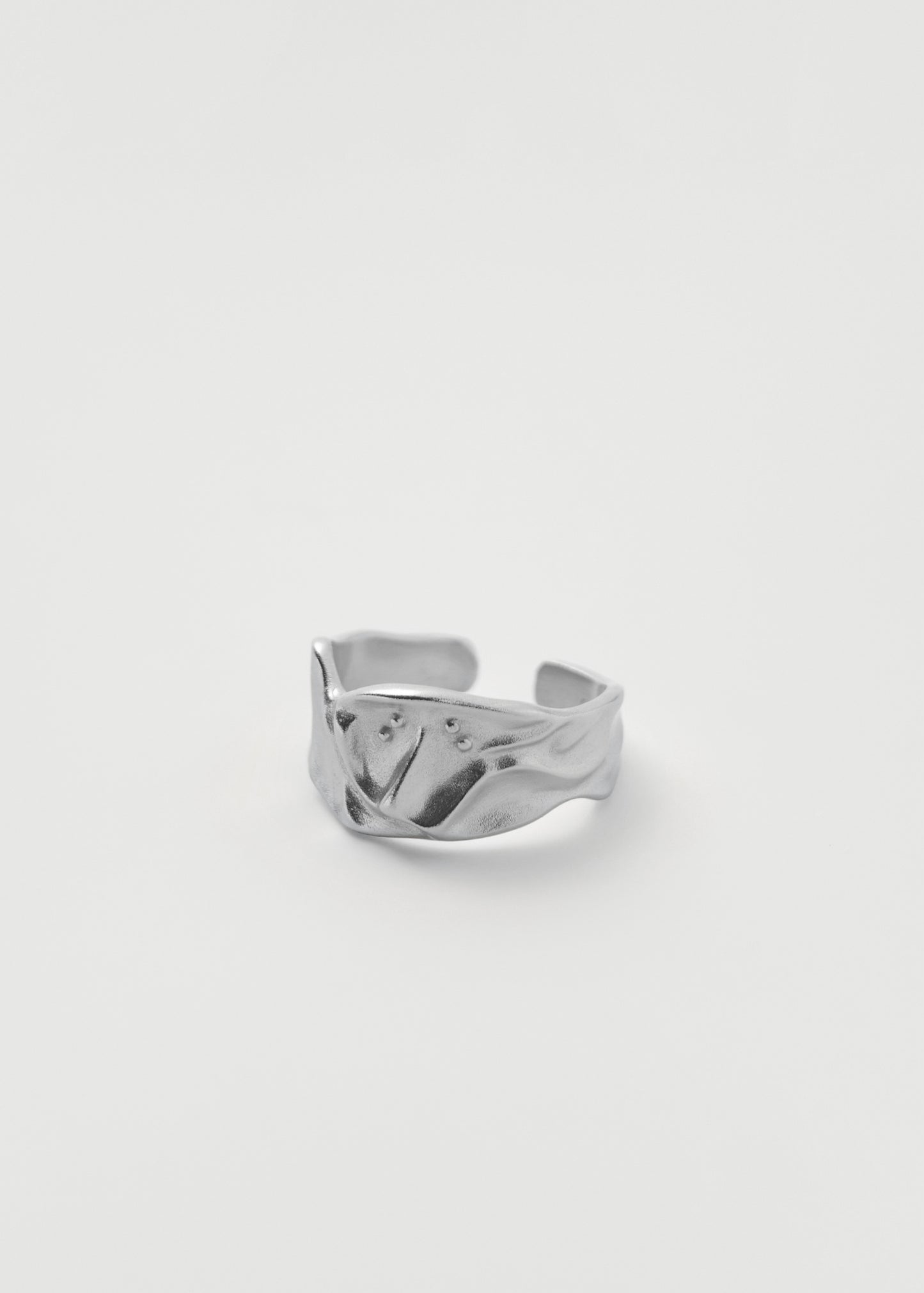 Flakey Ring Silver