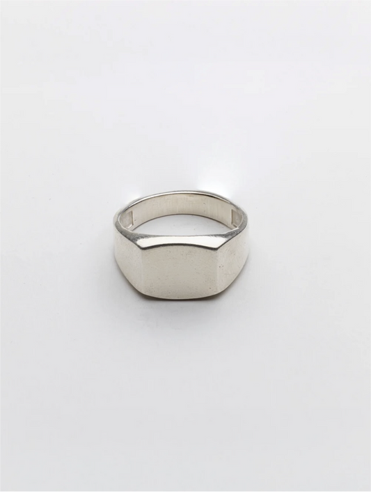 Signet Ring