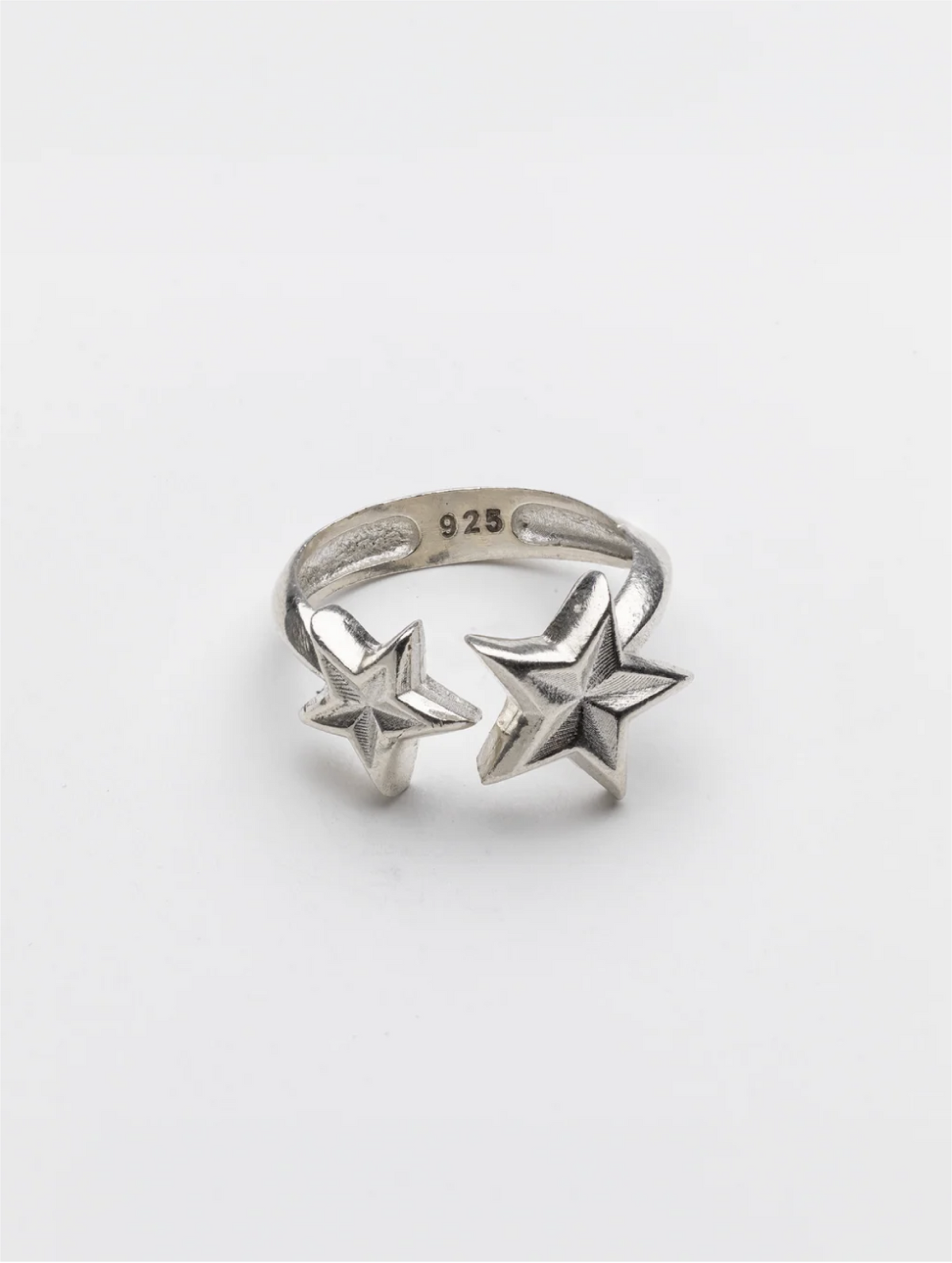 Sweeing Star Ring