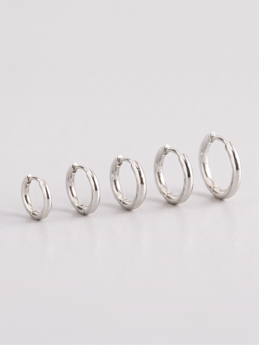 Round Huggies Silver