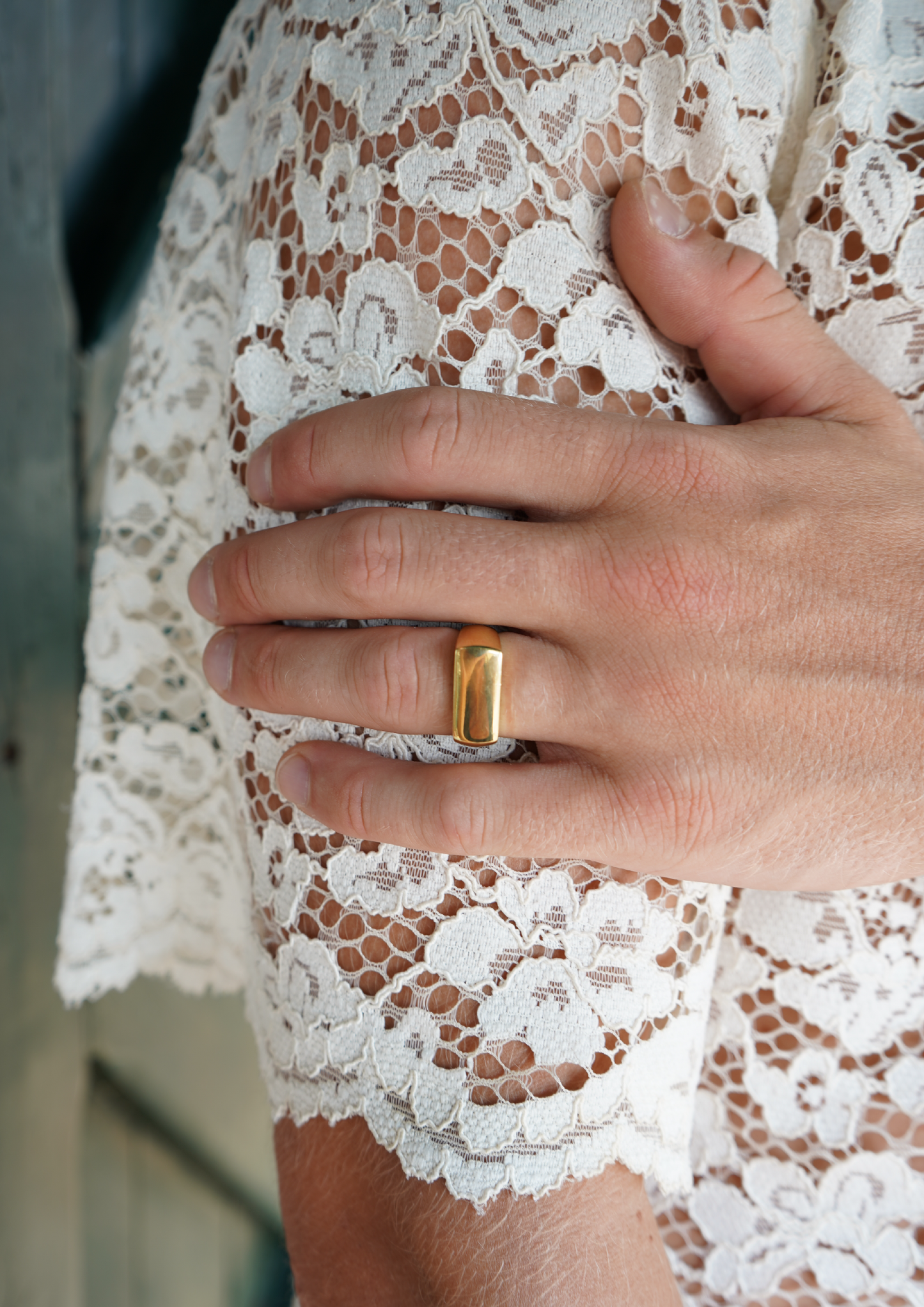 Gold Sleek Signet Ring